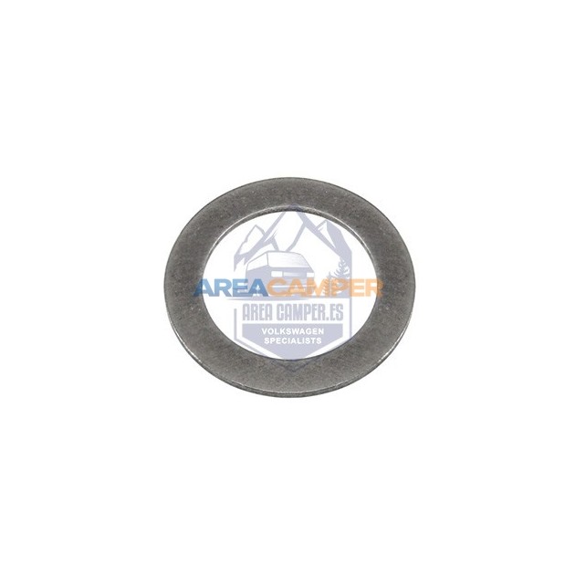 Shim for distributor driveshaft, petrol engines