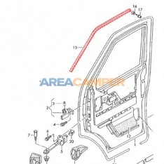 Right cabin door upper seal (12/1994-06/2003)